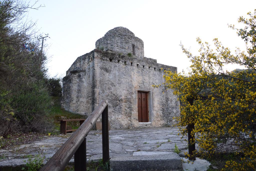 Amarakos Guesthouse Λειτουργεί Υπό Νέα Διεύθυνση Kato Akourdalia Esterno foto