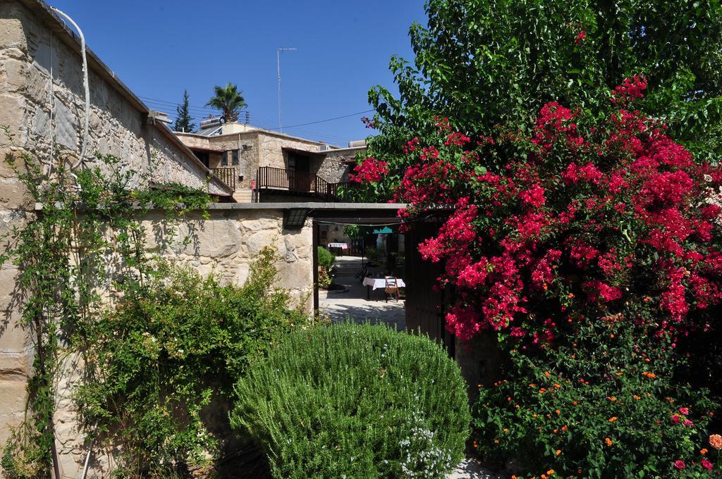 Amarakos Guesthouse Λειτουργεί Υπό Νέα Διεύθυνση Kato Akourdalia Esterno foto